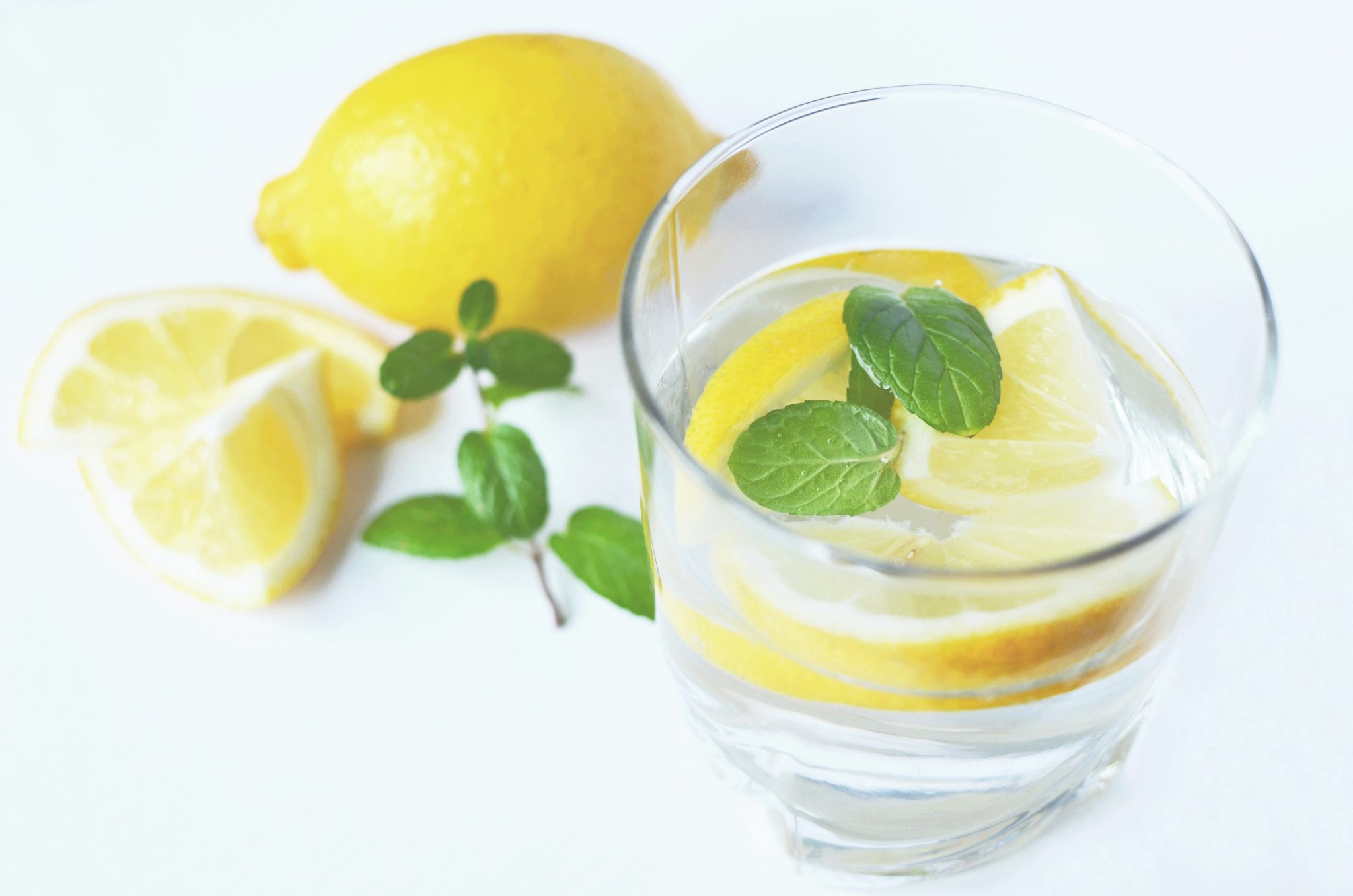 How to Prepare Boiled Lemon Water Amazing Drink to Start Your Day