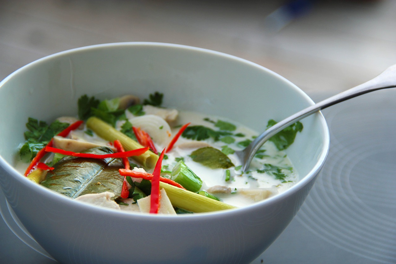  tom kha gai